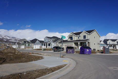 Discover the Splendor of Ivory Ridge Park Estates: Your Gateway to Luxurious Living amidst Natural Serenity!