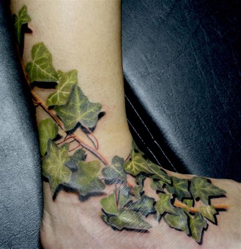 28 best Ivy Tattoo Man images on Pinterest Tattoo ideas