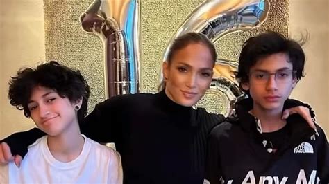 J Lo Marc Max And Emme Msg Valentineas
