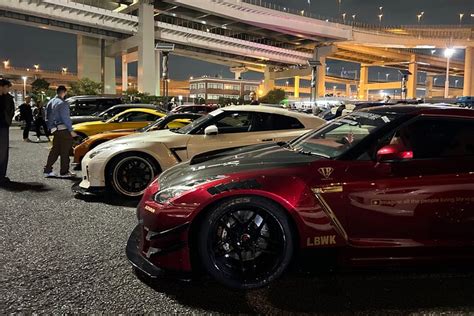 JDM Cars Daikoku Meet