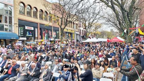 Jackson Heights Crowds