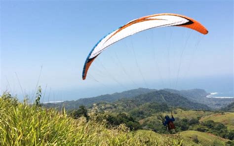 Jaco Paragliding Family Flight: Is It Kid & Pet-Friendly? Review
