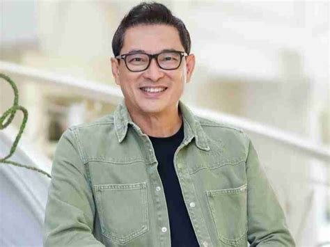 James Gwee Biodata