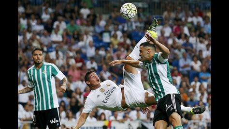 James Rodriguez Bicycle Kick