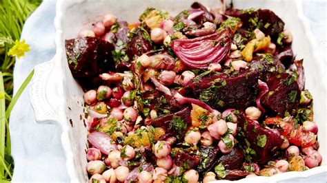 Jamie Oliver roast beetroot mixing