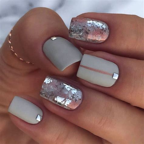 January Nails 2023 Short: The Trending Nail Style For The New Year