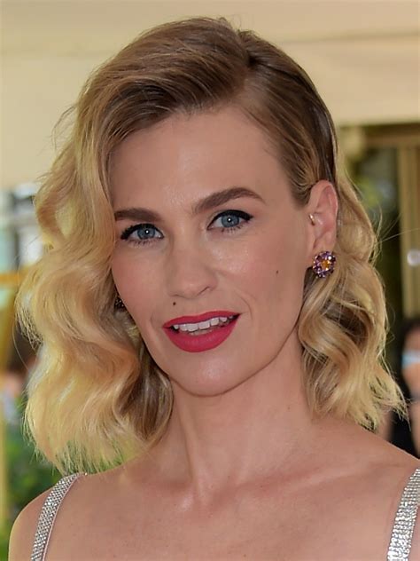 January Jones Pictures Gallery 045