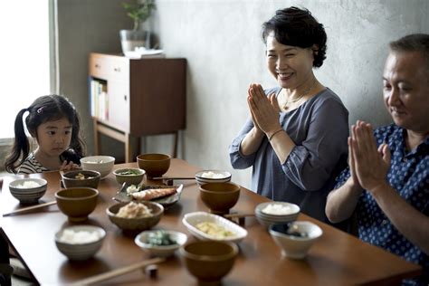 Etika dalam Penyajian Makanan di Rumah Jepang