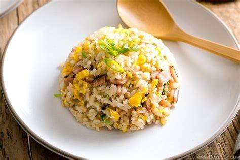 Japanese egg fried rice adding the vegetables