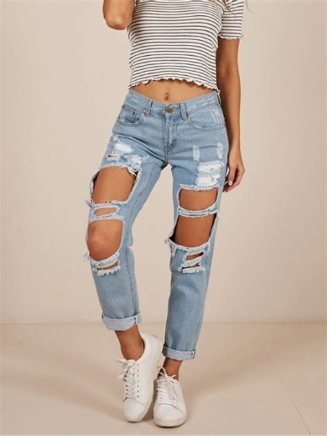 Jeans with holes