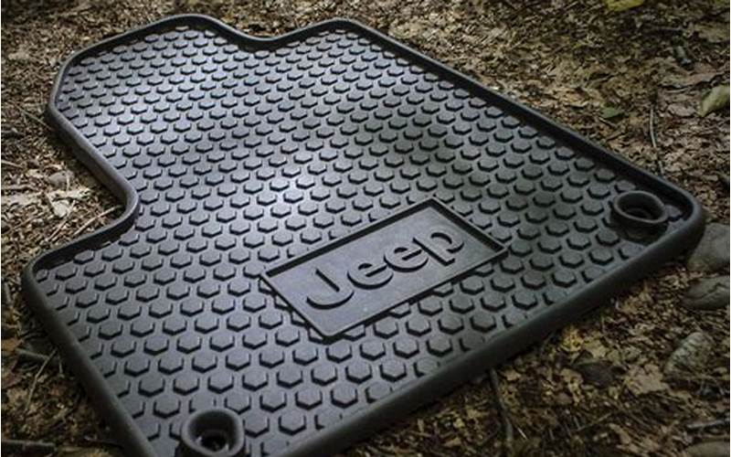 Jeep Cherokee Trailhawk All-Weather Floor Mats