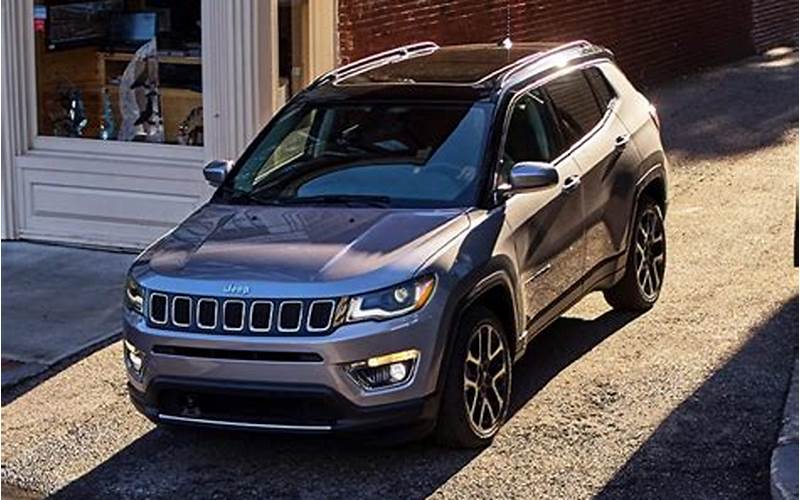 Jeep Compass Limited 4X4 Safety
