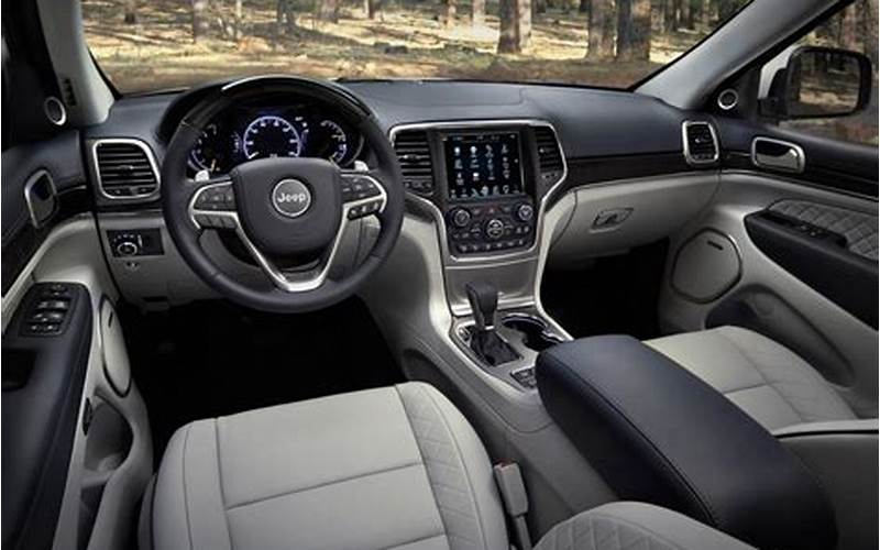 Jeep Grand Cherokee Interior Features
