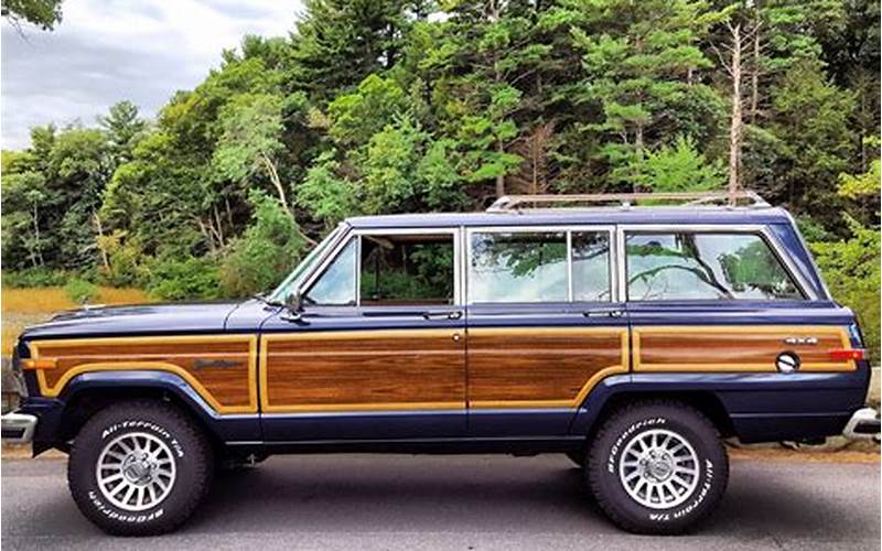 Jeep Grand Wagoneer Classic For Sale