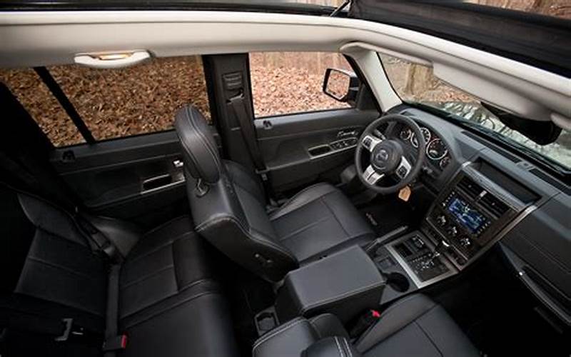 Jeep Liberty Limited Edition Interior