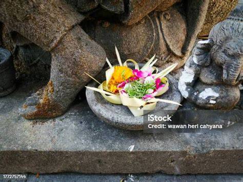 Jenis Persembahan Bali