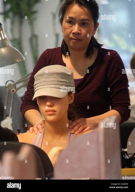 Jessica Alba Getting Her Nails Done In