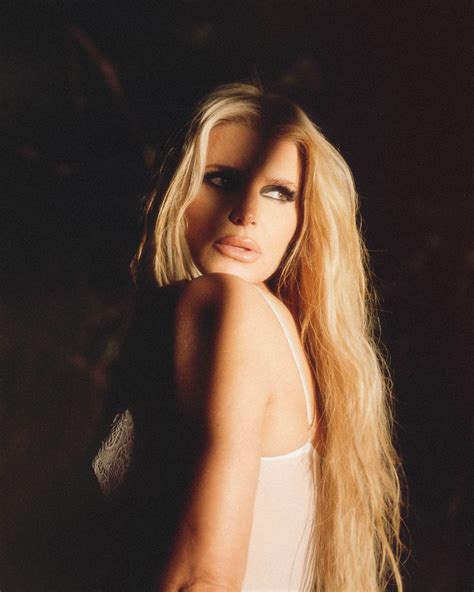 Jessica Simpson In Richard Simmonsa