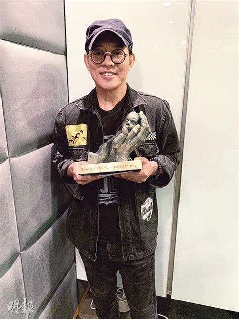 Jet Li Looks Good In Charity