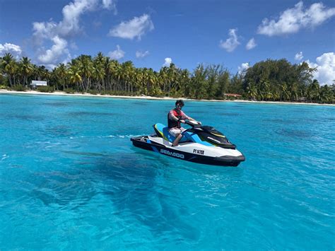 Jet ski tour Fakarava