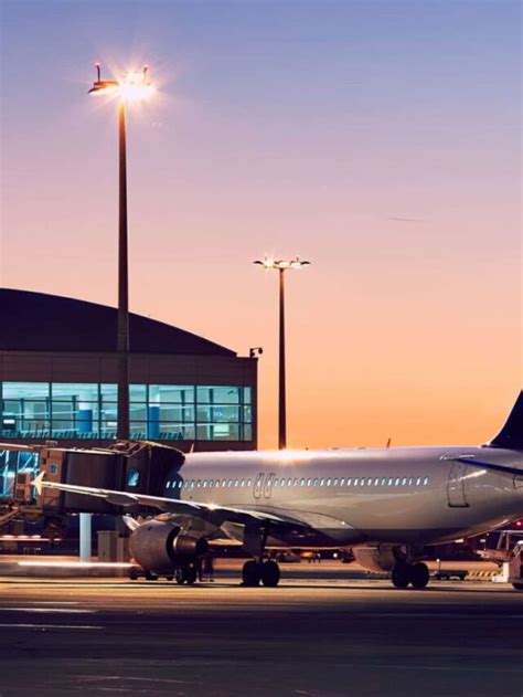 JetBlue's Springtime Scramble: Flight Cancellations Disrupt Spring Break Plans