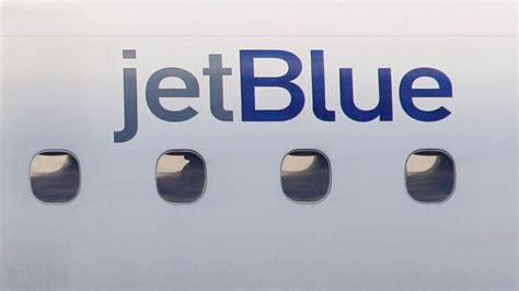JetBlue Apologizes for Flight Debacle, Offers Vague Promises
