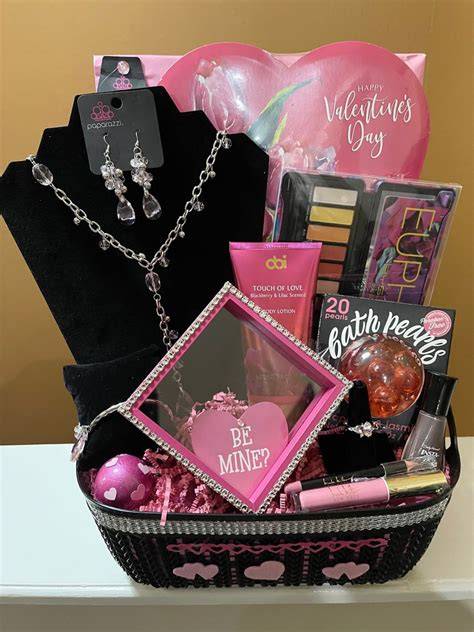 Jewelry Gift Basket Ideas