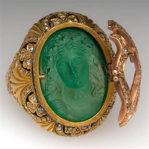 Jewelry of the Victorian Era
