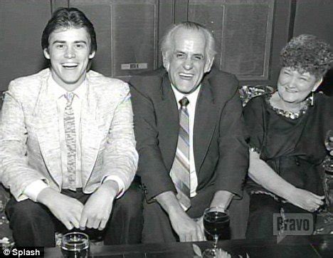 Discovering the Roots of Hollywood's Funniest Man: Uncovering the Fascinating Truth about Jim Carrey's Parents