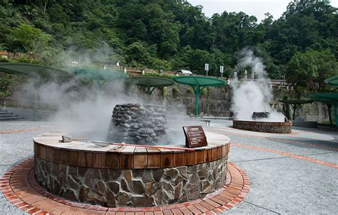 Jiuzhize Hot Spring Relaxation