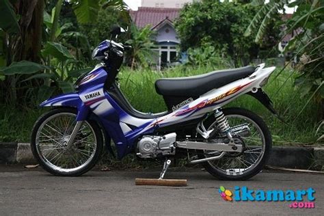 Jupiter Z 2005 Biru Putih