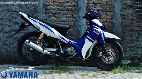 Jupiter Z Biru Putih