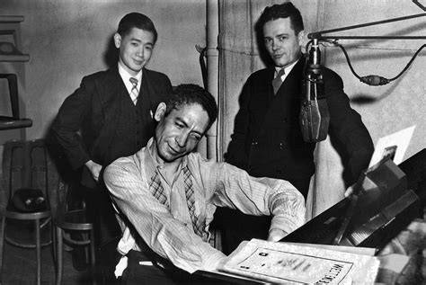 Jurnalis Musik & Film