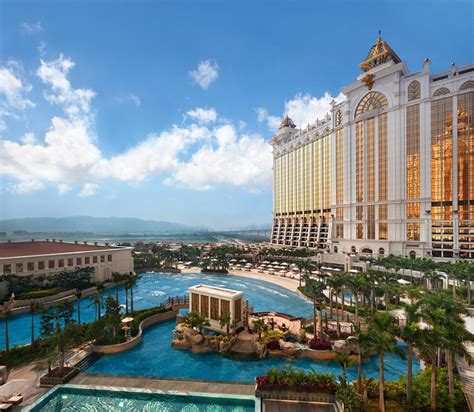 Just keep swimming Galaxy Hotel Macau explore hotels status