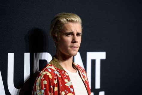 Justin Bieber Teases New Single 