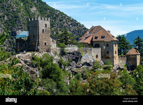 Juval Castle location