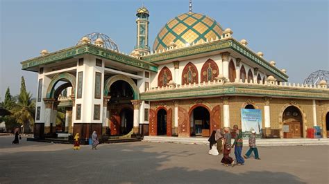 Masjid KH. Kholil As'ad