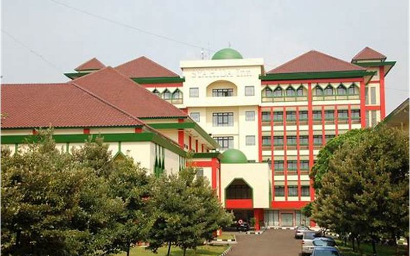Kampus Luar Negeri Universitas Warmadewa