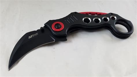 Karambit Knife With Finger Hole