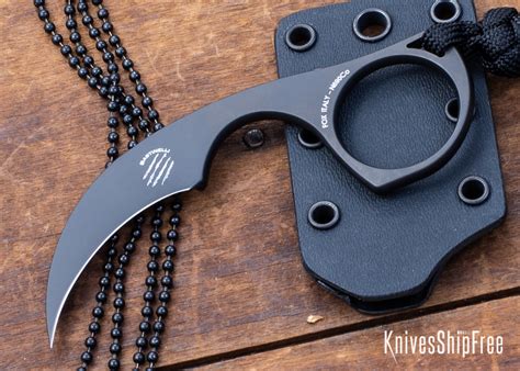 Karambit Neck Knives