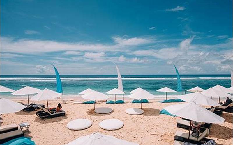 Karma Kandara Beach: Wisata Pantai Terbaik Di Bali