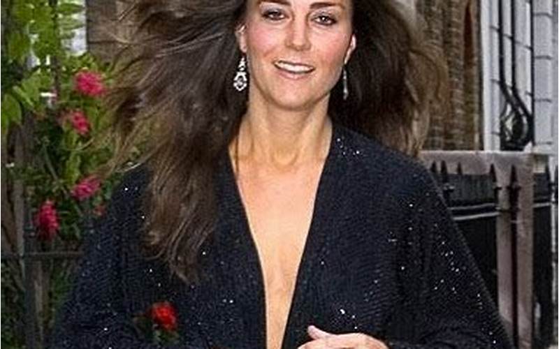 Kate Middleton'S Little Black Dress