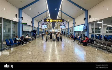 Review: Katunayake, Sigiriya, Dambulla, Polonnaruwa & Kandy