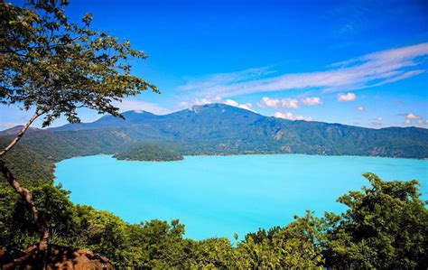 Kayaking Coatepeque Lake