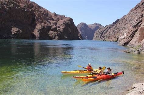 Kayaking on Lake Mead