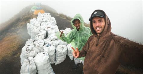 Tips Membersihkan Sampah di Gunung Rinjani