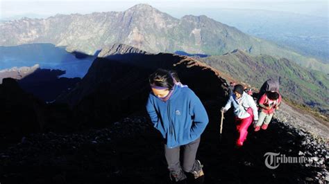 Tips Keamanan dalam Melakukan Adventure di Gunung Rinjani