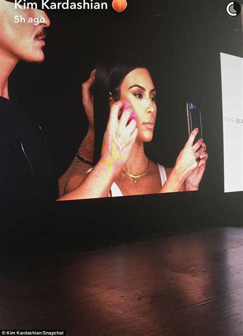 Keeping fans in the loop