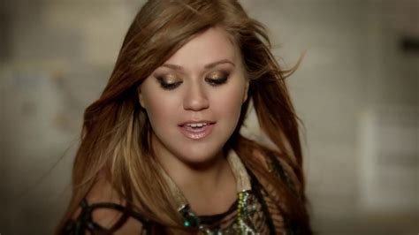 Kelly Clarkson music video