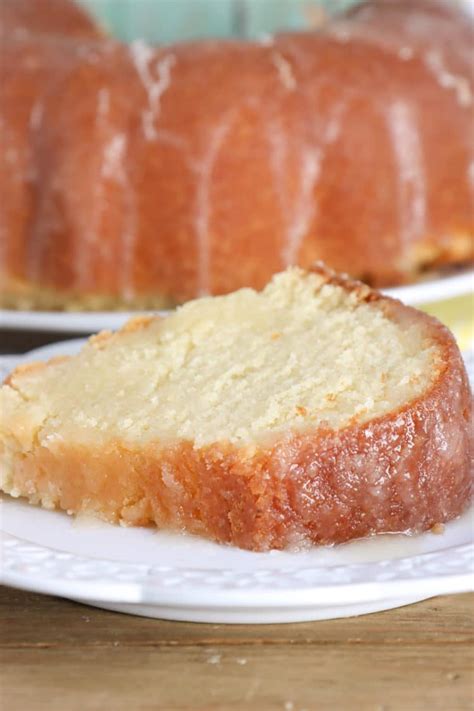 Kentucky Butter Cake